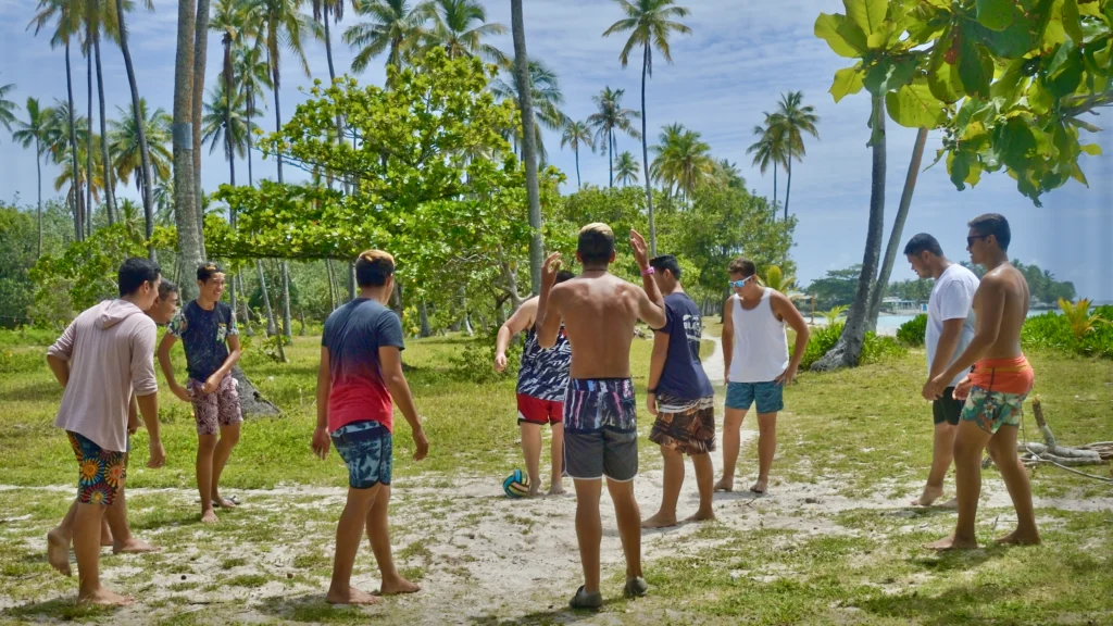 sortie éducative football des élèves du lycée professionnel privé catholique don bosco tahiti